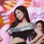 제니 유명한 <b>홈마분</b> 콘서트짤 더 올라옴 ㄷㄷ