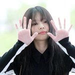 방금 <b>출국</b>한 제니 공항 레전드네