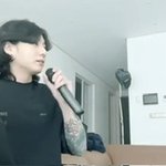 [엔터톡] ++)정국 억쉴치려는게 아니라 아예 반대 <b>방향</b>인데ㅋㅋ?