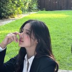 이번 연말에 누난너무예뻐 안<b>추면</b>