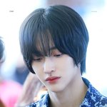 원빈은 왜이렇게 지켜줘야할거같이 생겼냐