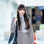 장원영 다 이쁜데 운동화가 <b>에러네</b>