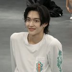 <b>원빈</b> 옷 입고있을땐 그냥 마른몸 같은데