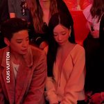 [드루와] 실시간 태연 <b>엠버</b> 파리 루이비통쇼