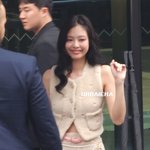 제니 <b>샤넬</b> 패션쇼