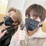 제이크 진짜 <b>탈색</b>해야되는데