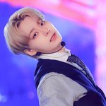 <b>숨</b>쉬듯 잘생긴 남자 아이돌들
