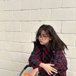 안유진 <b>뿔테</b>안경 너무 귀엽다