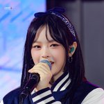 가만히 보고만 있어도 행복해지는 <b>여</b><b>돌</b>