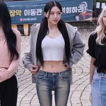 <b>유나</b> 몸매는 볼수록 신기하네
