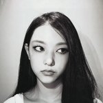 해린은 눈이크니까 <b>입술</b>얇아도