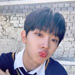 유승언 교복<b>셀카</b> 미쳤나