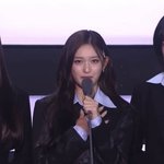 둘이 <b>이서</b> 낳음