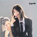 앞머리 내리니까 <b>원영</b>이 진짜 미소녀같다