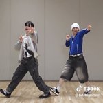 [TXT] 어느집 형아들이 <b>이러</b>케 귀엽냐