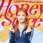 라잇썸 Honey <b>or</b> Spice 쇼케이스 사진