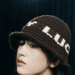 아이브 안유진 럭키슈에뜨 FW 컬렉션 화보