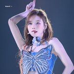 갈색머리+<b>파란</b>렌즈 키라키라 윈터 고화질