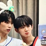 <b>메인즈</b> 잘생겼다