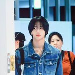 확실히 남돌은 나이가 있어야