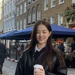 너네 모델 <b>박지원</b> 앎?