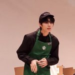 언니들 팬싸에 별걸다 가지고 가시는<b>군아</b>