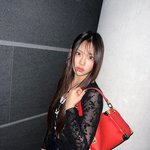 나만의 <b>핫</b>걸 아니죠? 모두의 <b>핫</b><b>걸이</b>죠?