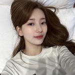 수지 이 화장이랑 립 <b>퍼</b><b>컬</b> 뭐임?