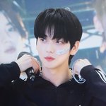 오늘자 투바투 <b>공개팬</b>싸 미모