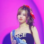 어제 팬미팅에서 우는 <b>사나</b>