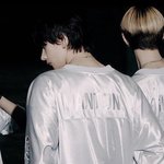 남자는 <b>역시</b> 등빨이다