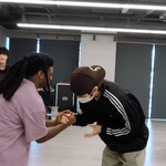 외국인들과 부대끼고 싶다는 라이즈 <b>성찬</b>