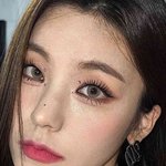 이 정도면 <b>피부</b> 좋은 편?