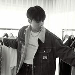 방탄 정국 <b>캘빈</b>클라인 사진 새로 뜸