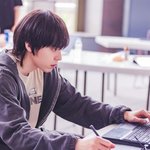 이 세상은 시뮬레이션이 맞다