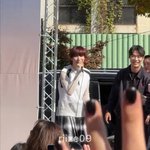 앤톤 미니<b>팬</b><b>미팅</b> 끝나고 <b>차</b>타기전에