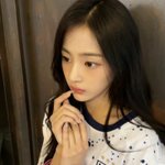 민지 키 큰 거 뭔가 <b>의외</b>임