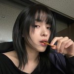 <b>류진</b> 인스타 얼굴이 ㅈㄴ 예쁜