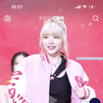 이 <b>때</b> <b>홍은채</b> 코디 왜이럼.??