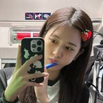 무대 보다 더 끌리는 너의 <b>편안</b>한 모습들
