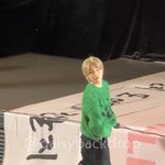 지민이 오늘 금발하고 와서 <b>귀미챌</b> 또 해줬다