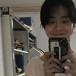 [댓글부탁해] 애들아 원래 입앙다물면 턱부분 튀어나와??