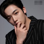 위아이 시그 티저