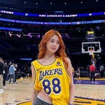 허윤진 ㄹㅈㄷ임..