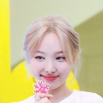 여돌 얼굴 <b>천재</b>들끼리 한그룹에 있네