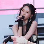 드립도 감히 <b>칠</b> 수가 없는 미모 여돌