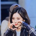 <b>엄지</b> 살 많이 빠져써 ㅠㅠ