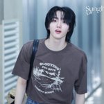 <b>성호</b> 어깨가 진짜 넓다