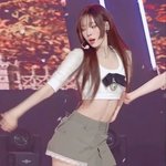 와 <b>윈터</b> 이 사진 ㅈㄴ부럽다