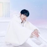 제<b>베원</b> 이 의상도 무대에서 입을까